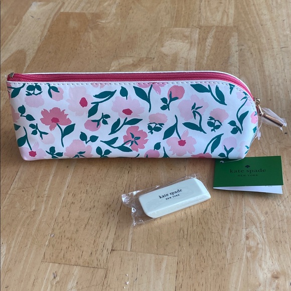 kate spade Pink Floral Zip Pencil Pouch NWT However it only comes eraser - Picture 3 of 9